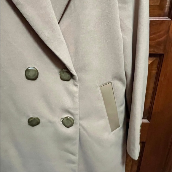 CAbi Heritage Camel Double-Breasted Wool Blend Topcoat - Picture 4 of 8